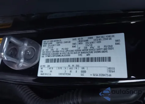 2021 Ford Escape S z USA, uszkodzony, nr VIN 1FMCU9F65MUA33555